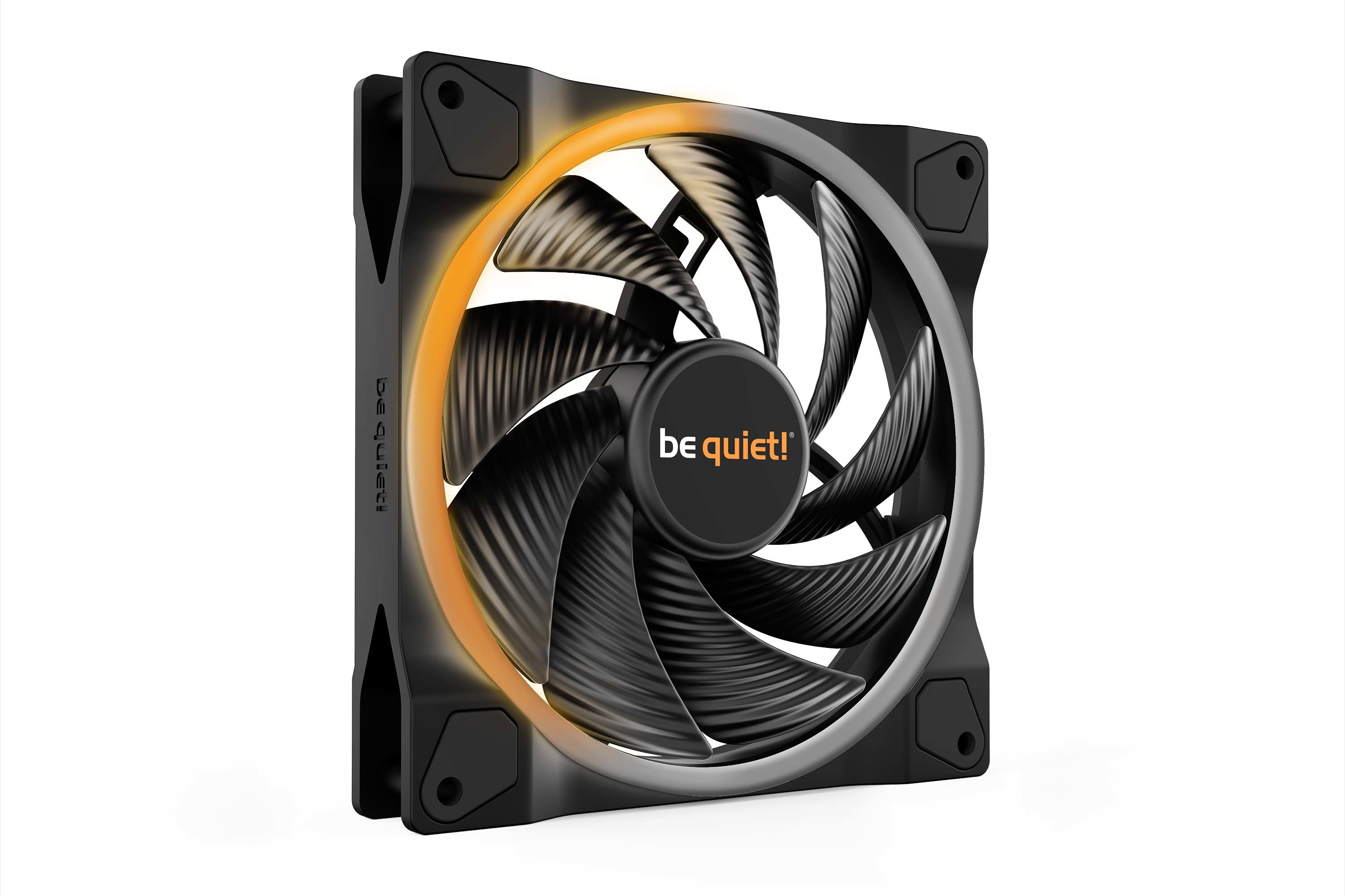 be quiet! Light Wings | 140mm PWM high