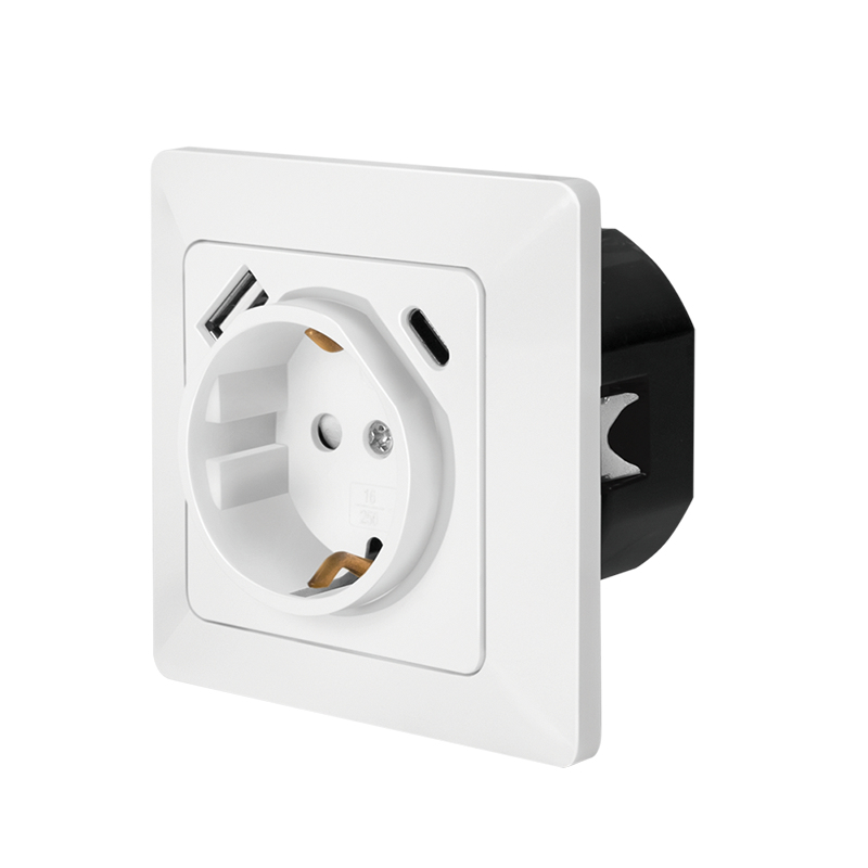 Logilink Wall outlet 1 socket+ 1-port USB-A + 1port USB-C charger