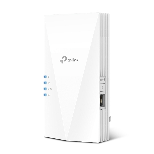 TP-Link RE700X V1 WiFi-rækkeviddeforlænger Montebar i væggen