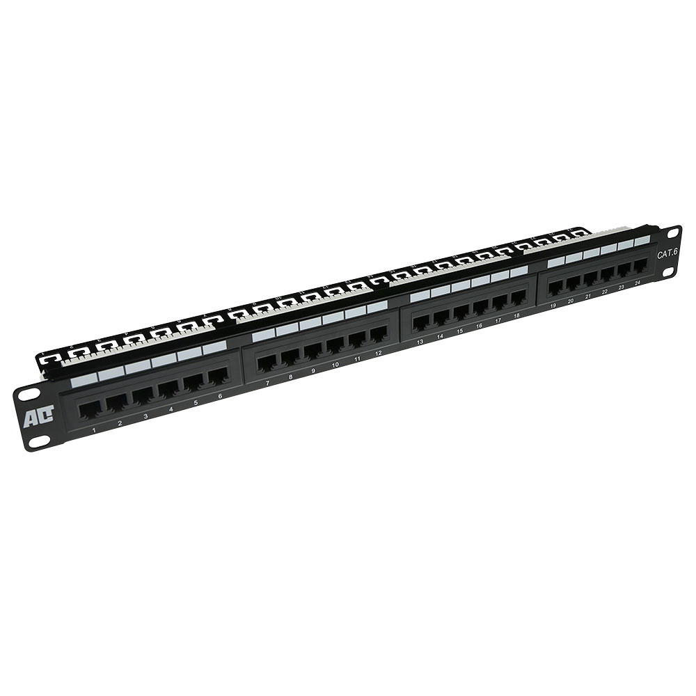 Patchpanel CAT6 unshielded 24 ports with cablemanagement bar