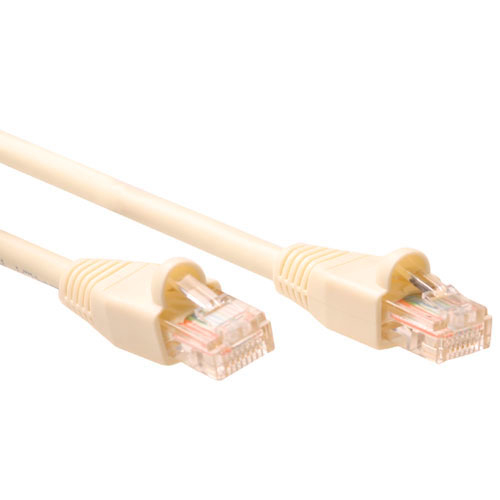 Ivory 1 meter U/UTP CAT5E patch cable snagless with RJ45 connectors