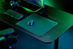 RAZER ATLAS TEMPERED GLASS LARGE BLACK