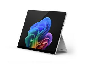 Microsoft Surface Pro FB Ultra5/16GB/256GB Win11Pro Platinum