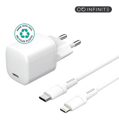 eSTUFF INFINITE Charger Kit PD 20W charger with 1,5m USB-C to Lightning cable