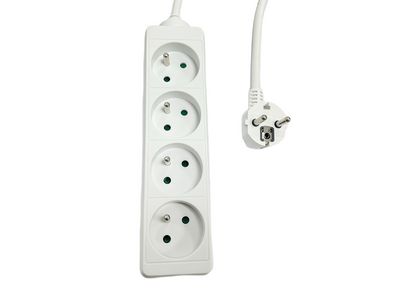 MicroConnect 4-way Power Strip French Type  E, 1.5m White