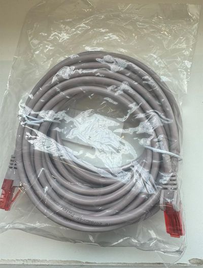 MicroConnect U/UTP CAT6 10M Grey/Lavendel  PVC (40 pcs in a colli box)