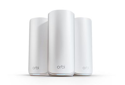 Netgear Orbi 870 Tri-Band (2.4 Ghz /  5 Ghz / 6 Ghz) White 5  Internal